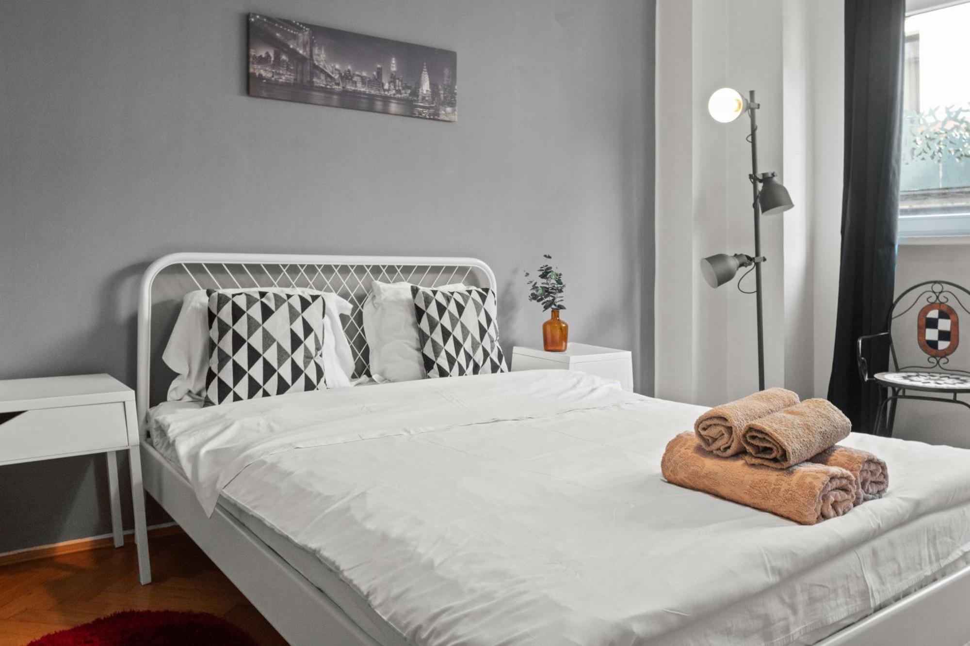 Ferienwohnung Old Town Studio 23B Bukarest Exterior foto